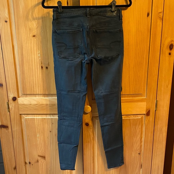 Will only be up until June 18,2024 and then will be donated - Picture 2 of 2